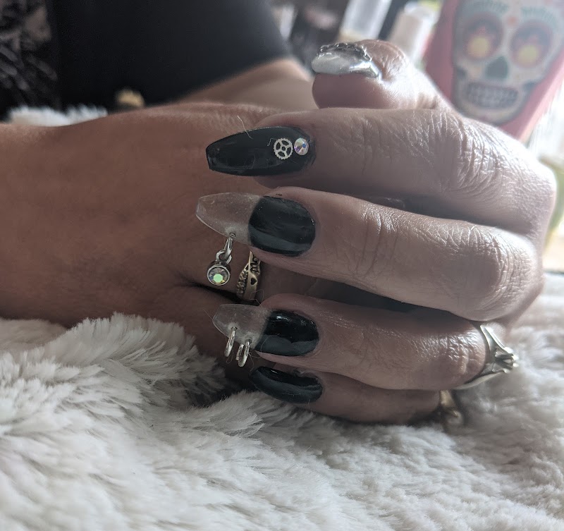 Marcie's Nail Lab, nail salon in Lincoln City, OR, photo 1 of 10